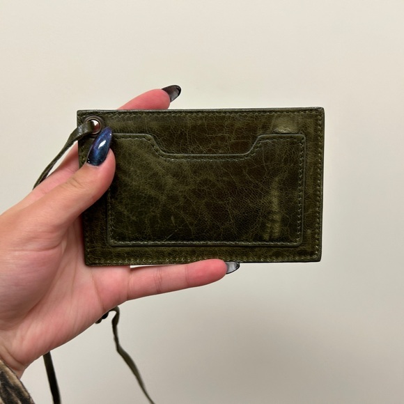 Balenciaga Shoulder Bag - Picture 15 of 16